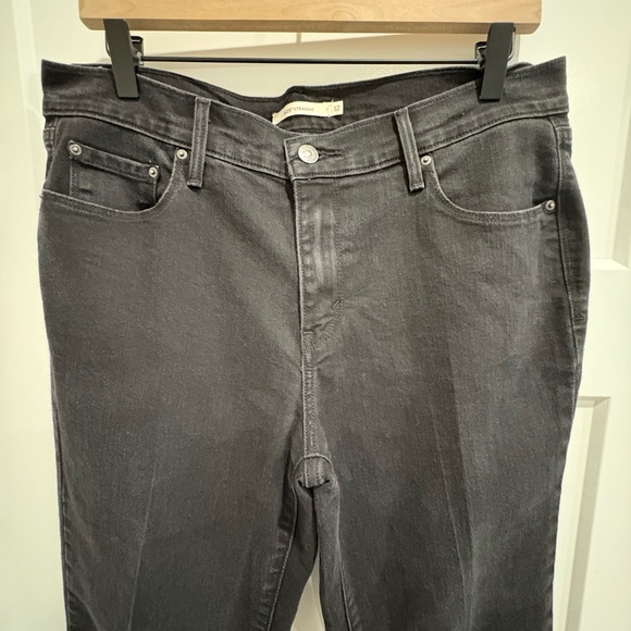 Levi's 505 Straight Jeans - Black - Picture 2 of 8